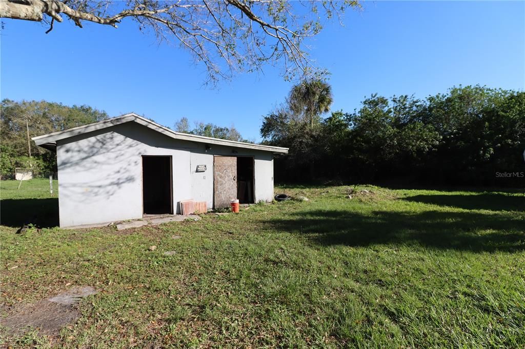 Recently Sold: $125,000 (3 beds, 2 baths, 2132 Square Feet)