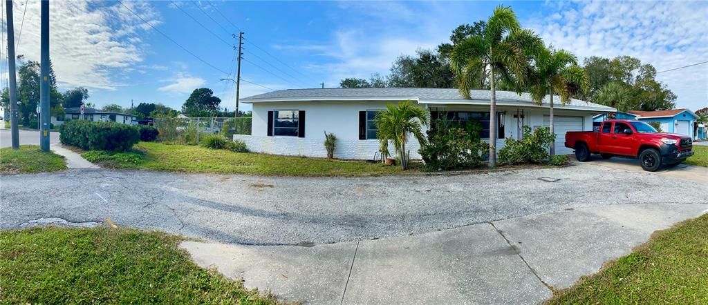 Recently Sold: $315,000 (3 beds, 2 baths, 1255 Square Feet)