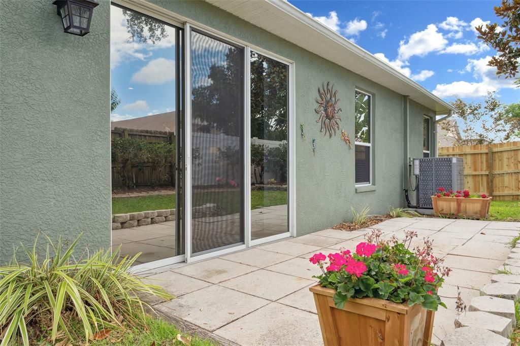 Recently Sold: $489,000 (3 beds, 2 baths, 2143 Square Feet)