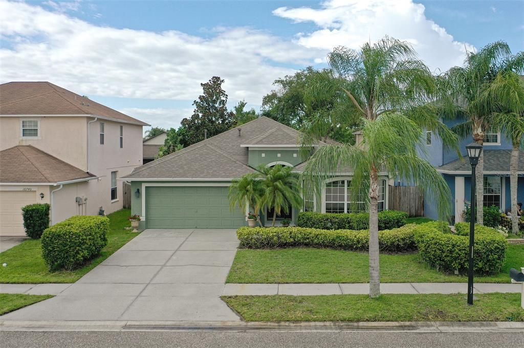 Recently Sold: $489,000 (3 beds, 2 baths, 2143 Square Feet)