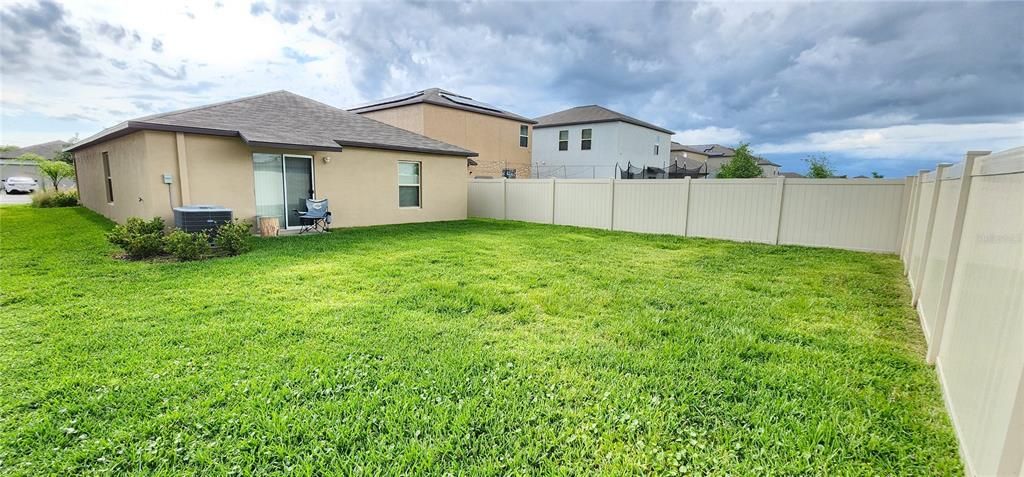 Recently Sold: $359,900 (3 beds, 2 baths, 1451 Square Feet)