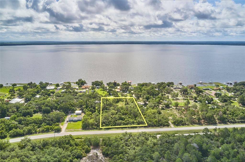 At 7500 acres, Lake Walk in Water is the largest lake in Polk County.  All property owners on the west side of Chambers St. holds 1/25th of deeded access.
