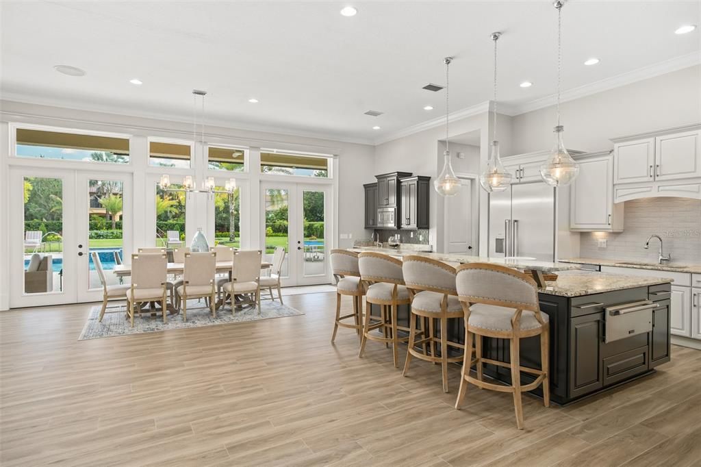 Recently Sold: $2,299,000 (5 beds, 6 baths, 4920 Square Feet)