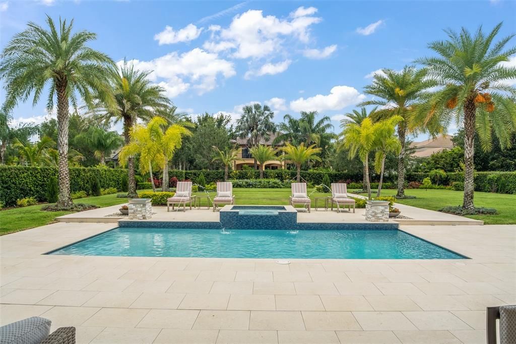 Recently Sold: $2,299,000 (5 beds, 6 baths, 4920 Square Feet)