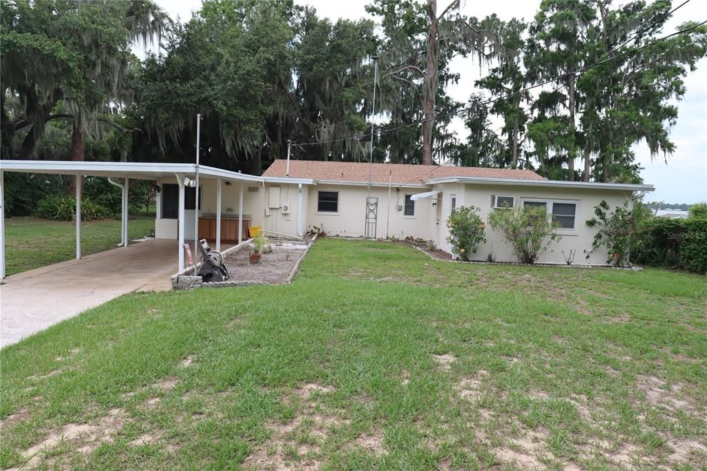 Recently Sold: $299,998 (3 beds, 2 baths, 1397 Square Feet)