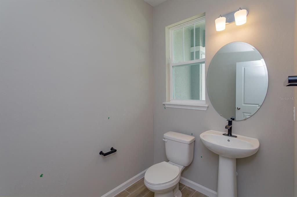 For Sale: $374,311 (3 beds, 2 baths, 1729 Square Feet)