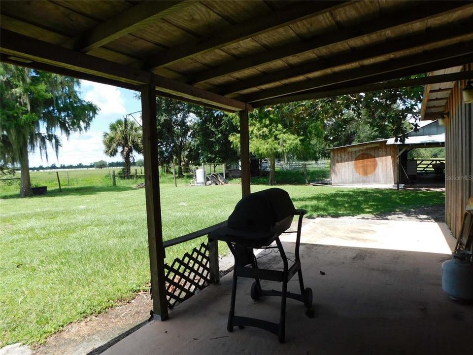 For Sale: $349,000 (4 beds, 2 baths, 1590 Square Feet)