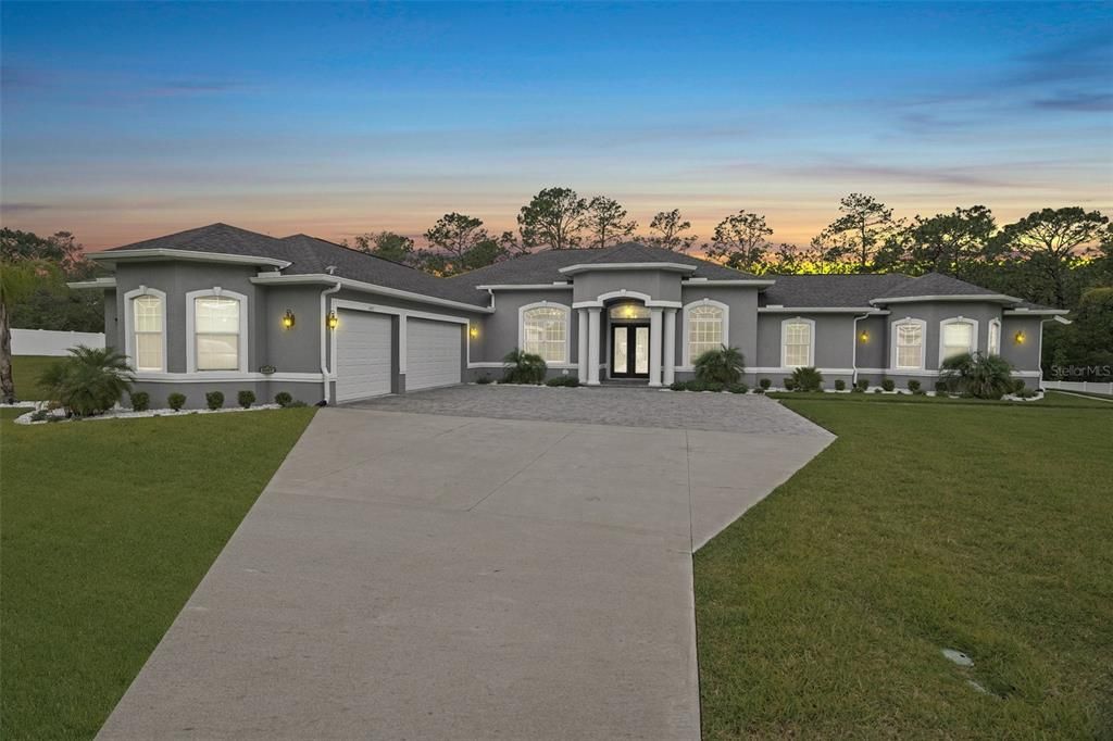 Recently Sold: $1,195,000 (5 beds, 4 baths, 4016 Square Feet)