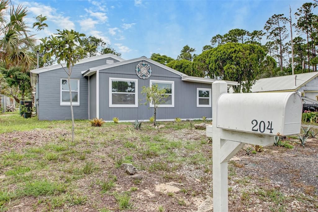 Recently Sold: $379,000 (3 beds, 2 baths, 1864 Square Feet)