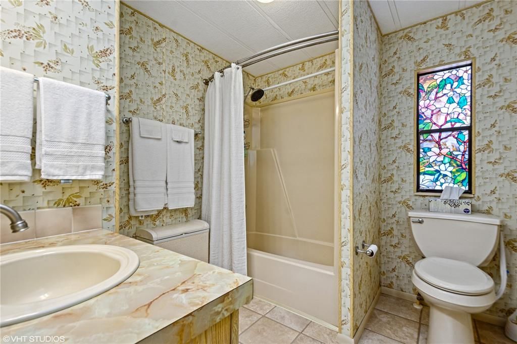最近售出: $200,000 (2 贝兹, 2 浴室, 1240 平方英尺)