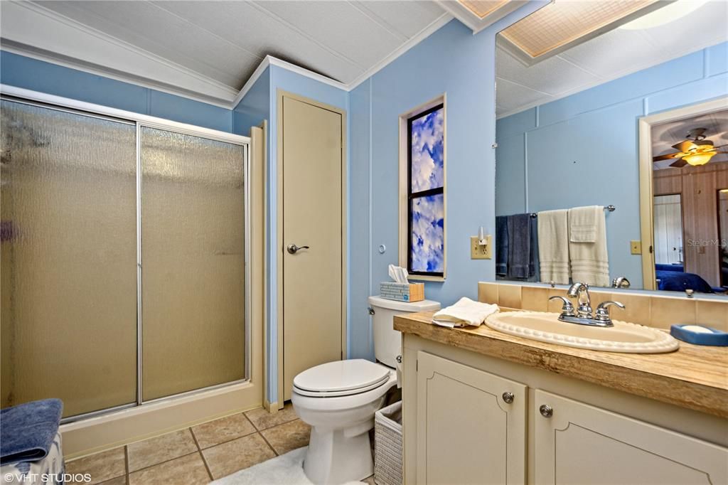 最近售出: $200,000 (2 贝兹, 2 浴室, 1240 平方英尺)