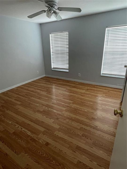 Recently Rented: $1,500 (2 beds, 1 baths, 958 Square Feet)