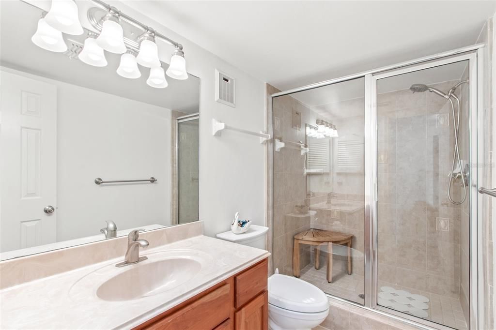 Recently Sold: $1,059,000 (3 beds, 2 baths, 1554 Square Feet)