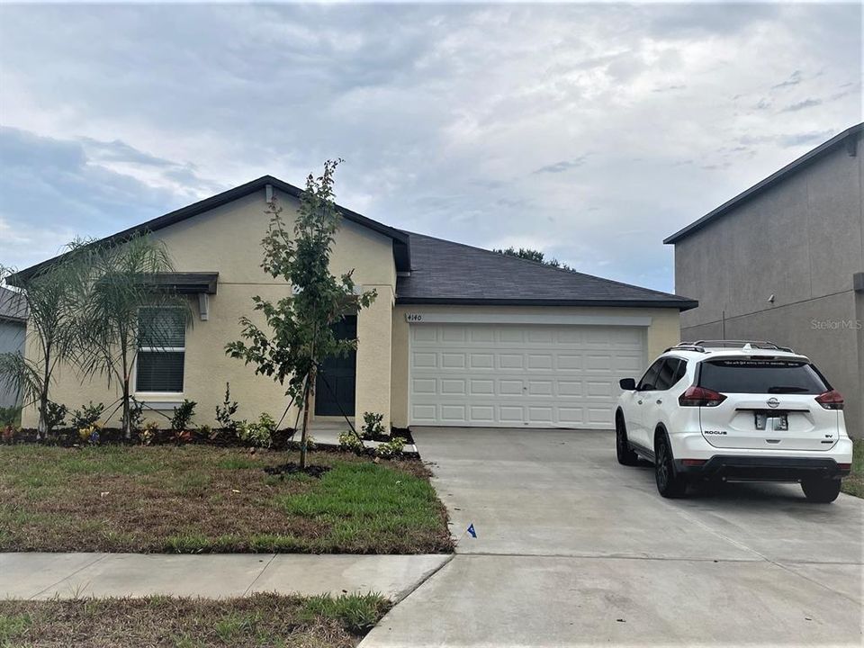 Recently Sold: $340,900 (3 beds, 2 baths, 1443 Square Feet)