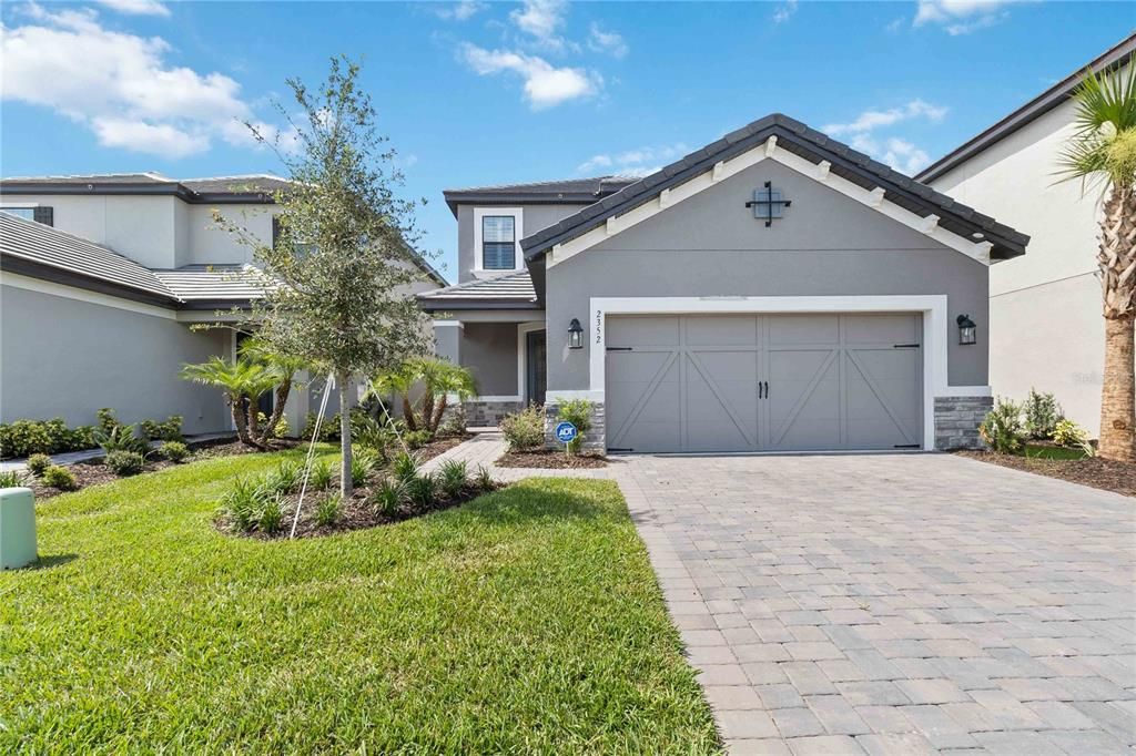 Recently Sold: $779,000 (4 beds, 3 baths, 3094 Square Feet)