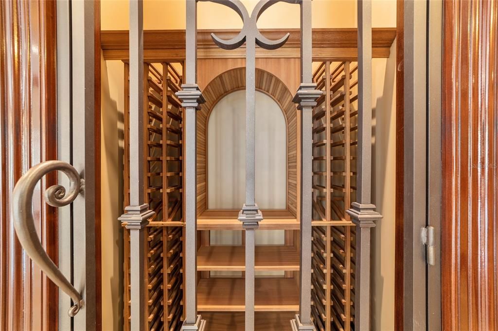 Wine closet