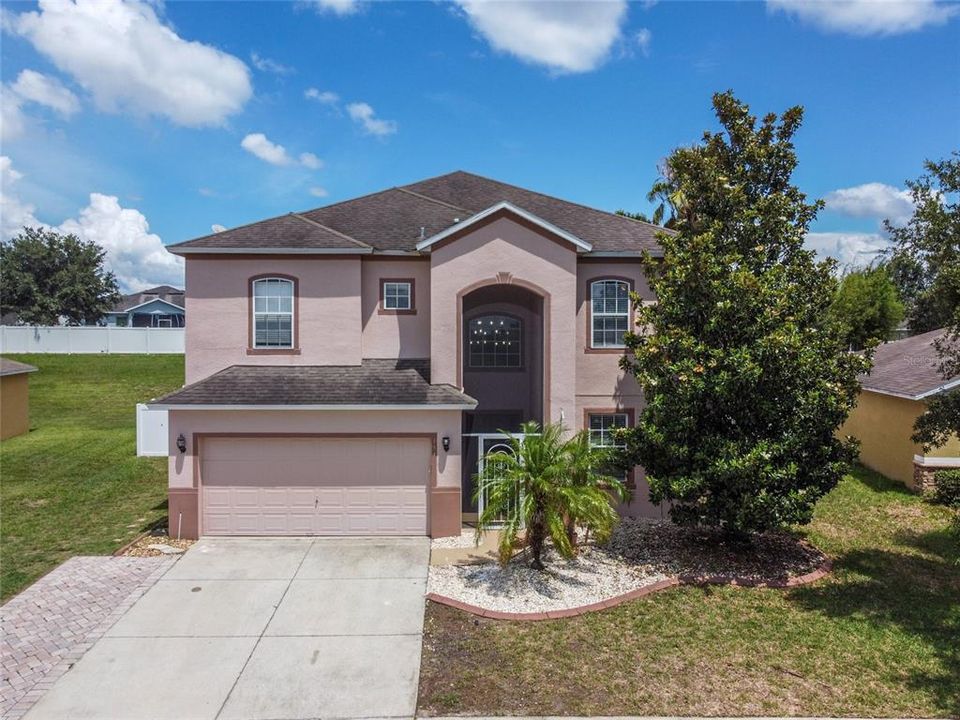 Recently Sold: $419,900 (5 beds, 3 baths, 3188 Square Feet)