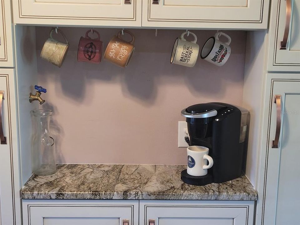 Check out the water spout to make setting up the coffee pot an absolute joy!