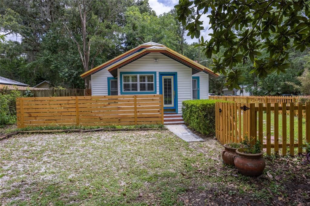 1920's Cottage for sale in NW Gainesville's Sun Crest