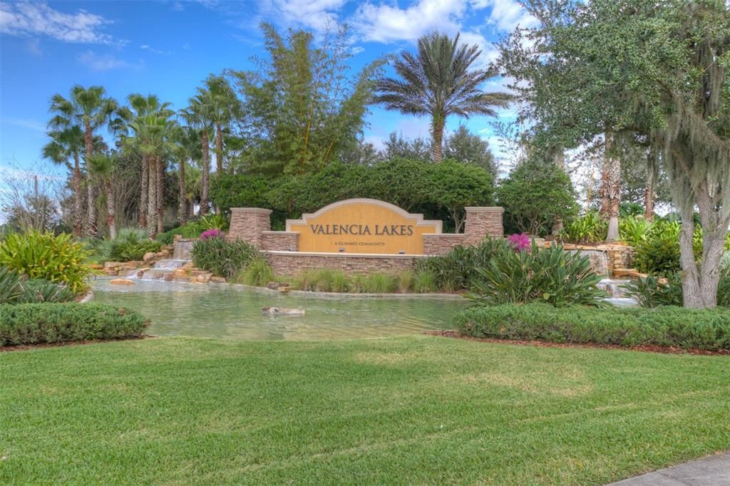 Recently Sold: $487,000 (3 beds, 2 baths, 2001 Square Feet)