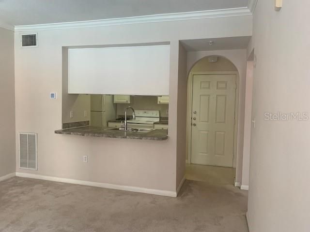 Recently Sold: $198,000 (1 beds, 1 baths, 570 Square Feet)