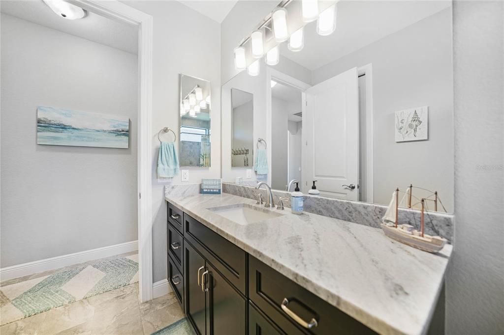 Recently Sold: $995,000 (3 beds, 2 baths, 2166 Square Feet)