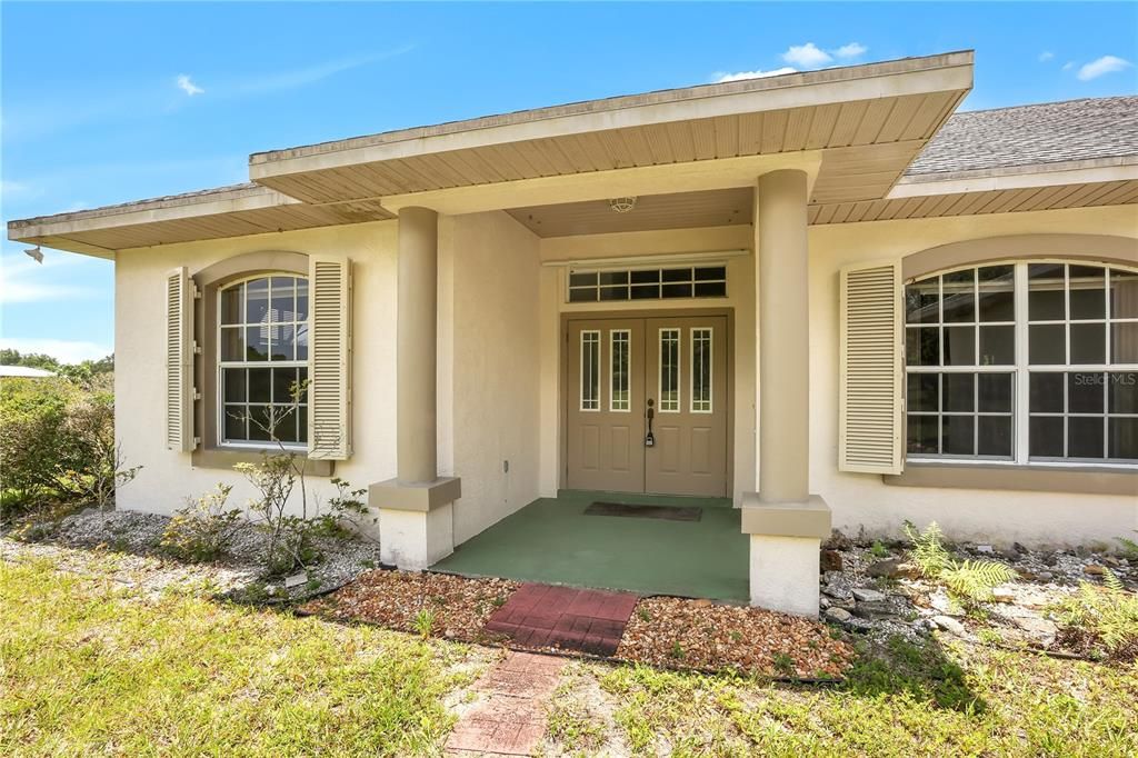 Recently Sold: $724,900 (3 beds, 2 baths, 2984 Square Feet)