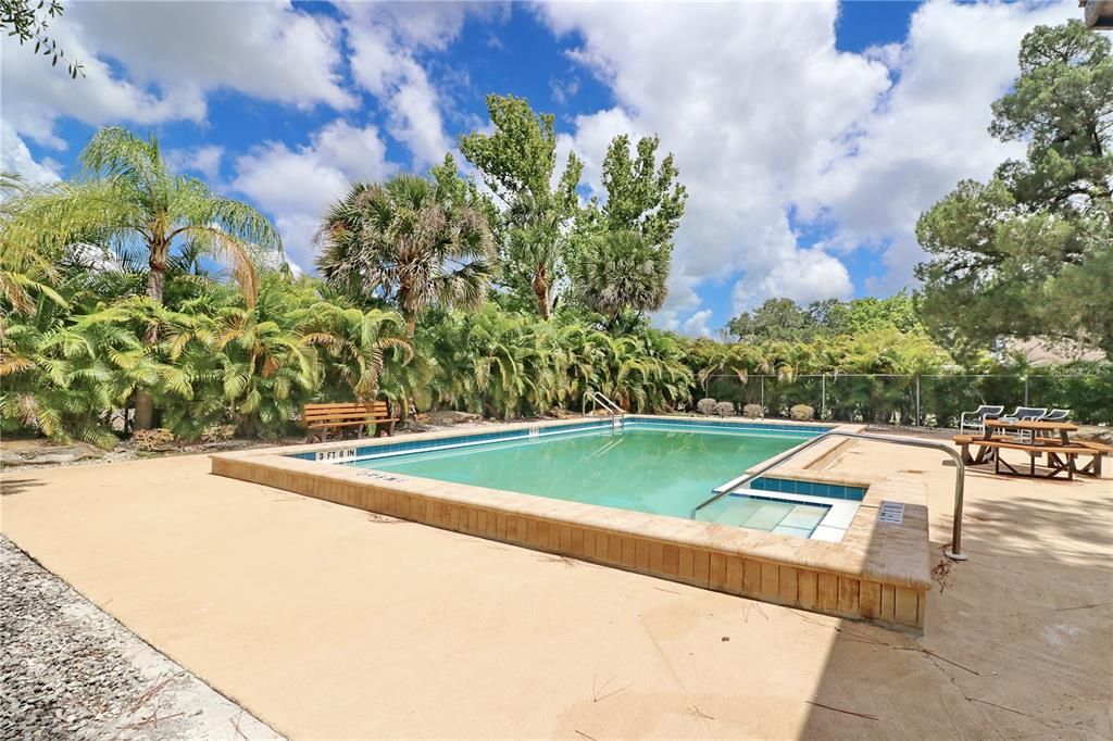 Recently Sold: $599,000 (5 beds, 3 baths, 2497 Square Feet)