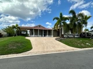 Recently Sold: $895,000 (4 beds, 3 baths, 2900 Square Feet)