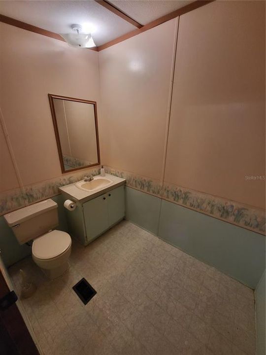 最近售出: $200,000 (3 贝兹, 2 浴室, 1620 平方英尺)