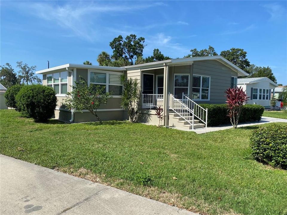 Recently Sold: $234,900 (2 beds, 2 baths, 1410 Square Feet)