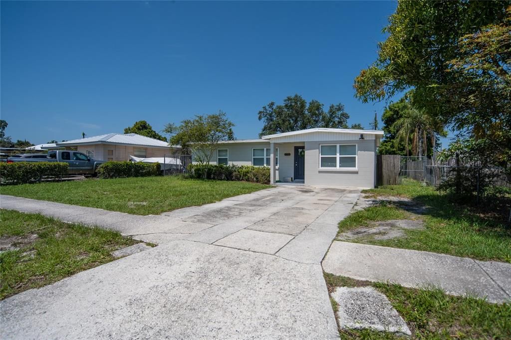 Recently Sold: $214,999 (3 beds, 1 baths, 1038 Square Feet)