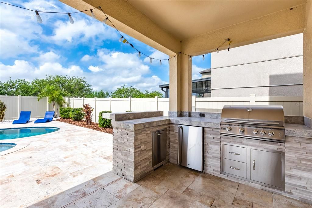 Recently Sold: $460,000 (3 beds, 2 baths, 2169 Square Feet)
