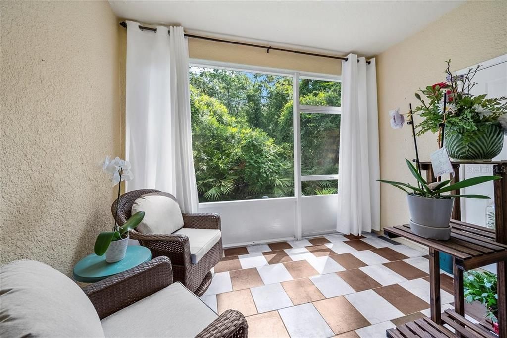 Recently Sold: $339,500 (2 beds, 2 baths, 1407 Square Feet)