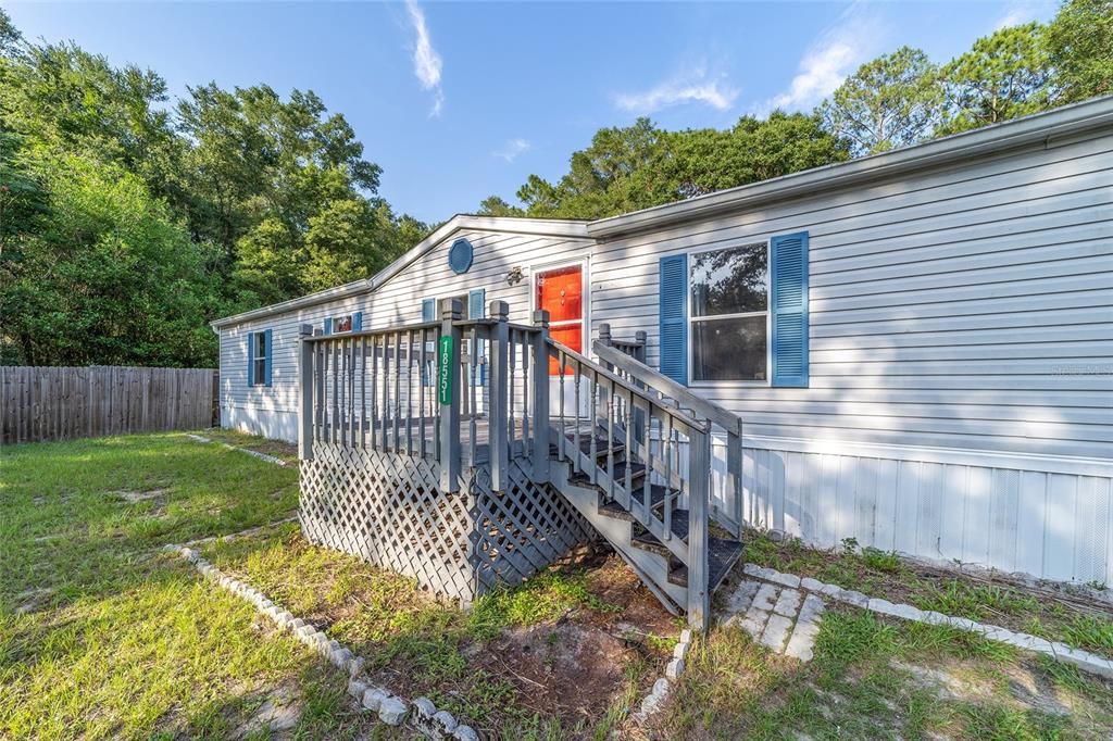 Recently Sold: $174,900 (3 beds, 2 baths, 1440 Square Feet)