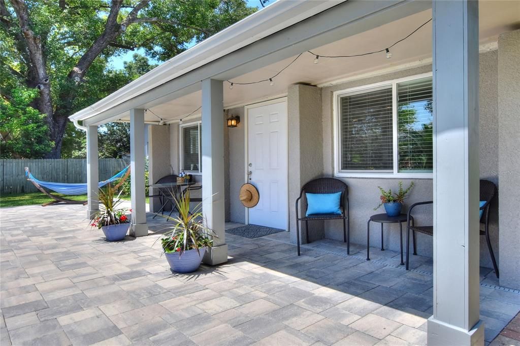 Recently Sold: $640,000 (3 beds, 3 baths, 3105 Square Feet)