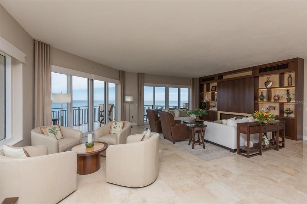 Recently Sold: $1,995,000 (4 beds, 3 baths, 3070 Square Feet)