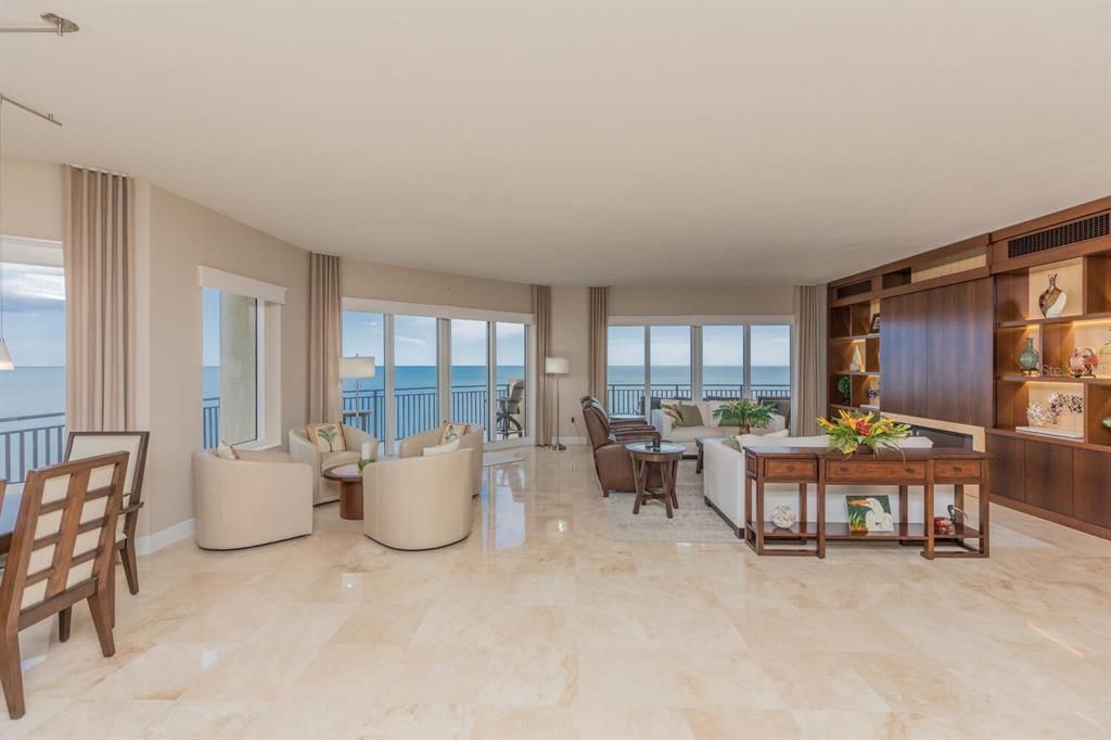 Recently Sold: $1,995,000 (4 beds, 3 baths, 3070 Square Feet)