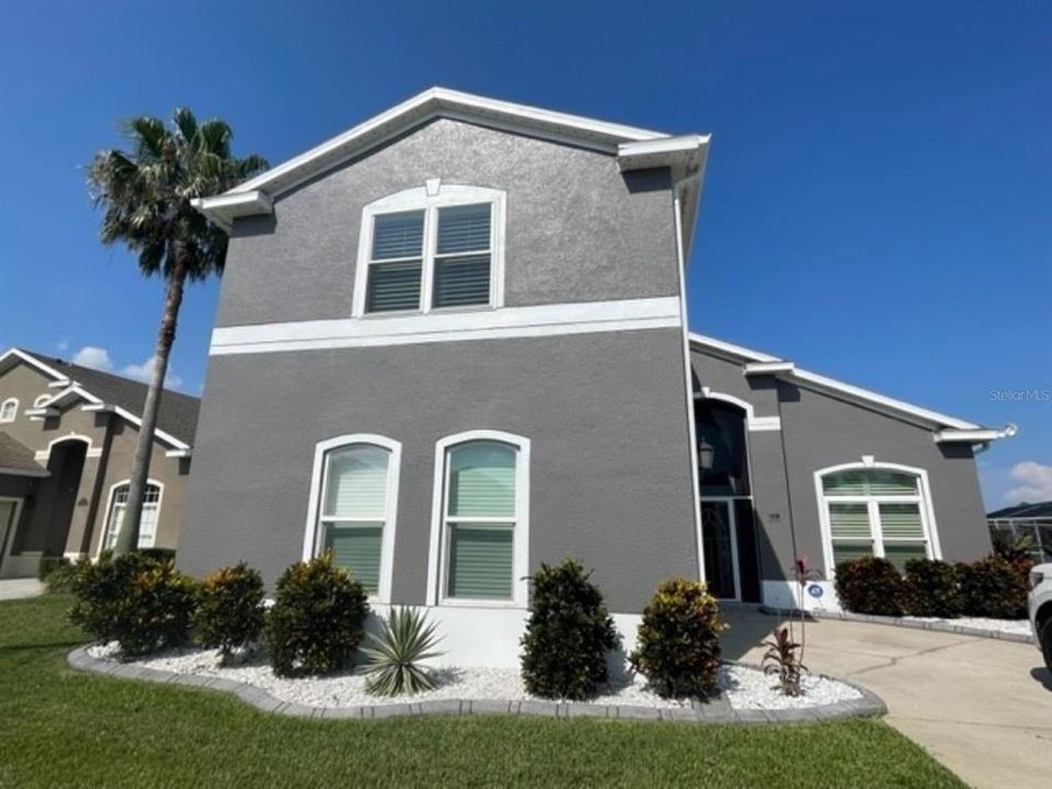 Recently Sold: $524,950 (6 beds, 4 baths, 2812 Square Feet)