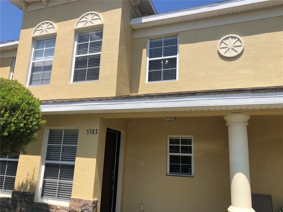 Recientemente alquilado: $1,650 (2 camas, 2 baños, 1496 Pies cuadrados)