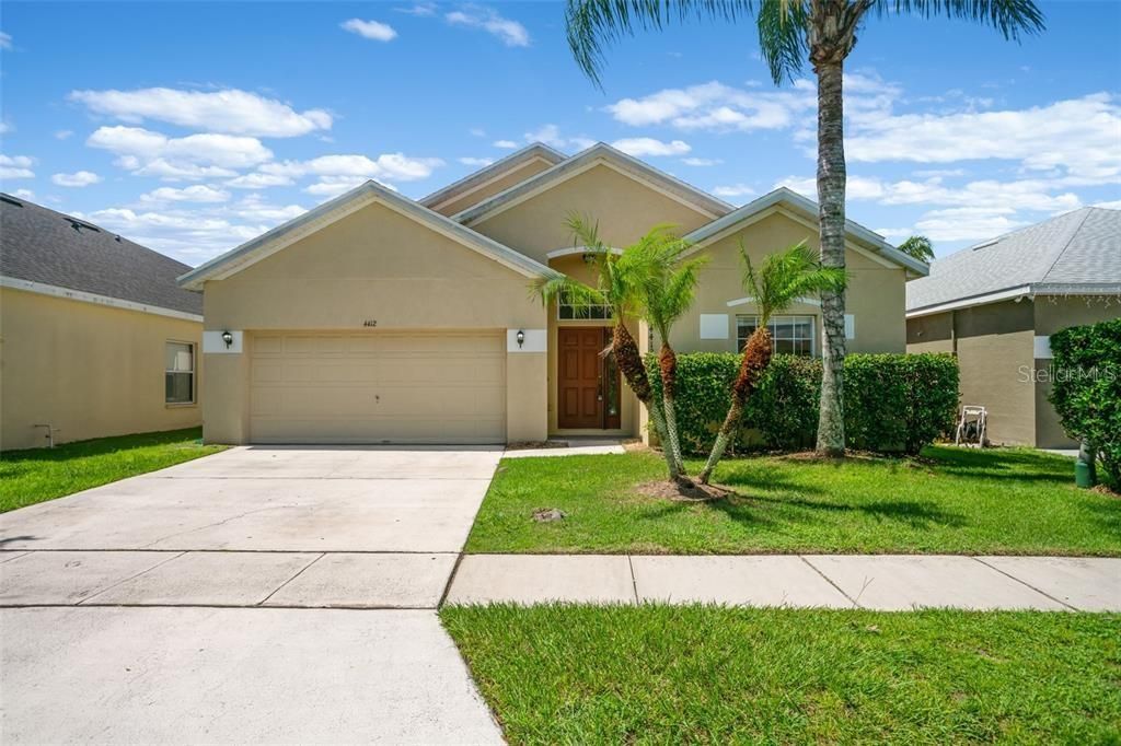 Recently Rented: $2,150 (3 beds, 2 baths, 1675 Square Feet)