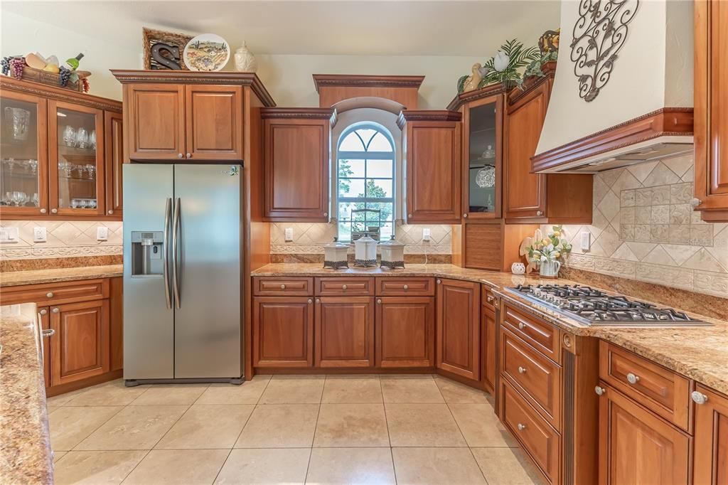 Recently Sold: $680,000 (3 beds, 2 baths, 2748 Square Feet)