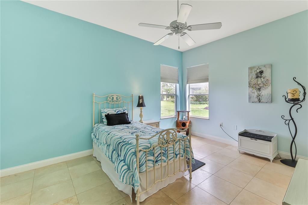 Recently Sold: $680,000 (3 beds, 2 baths, 2748 Square Feet)