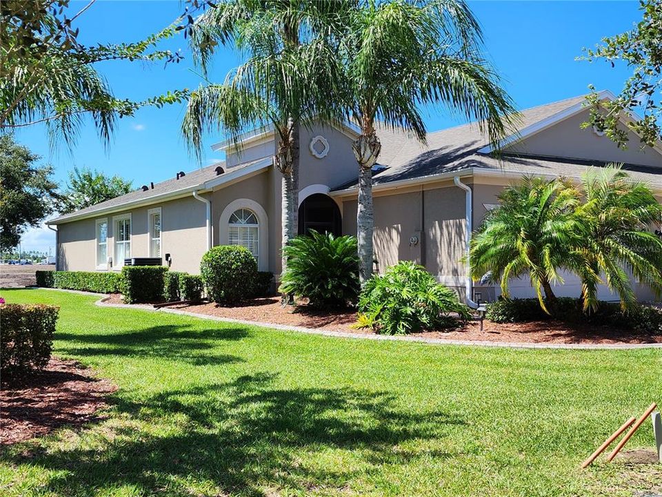 Recently Sold: $354,900 (2 beds, 2 baths, 1586 Square Feet)