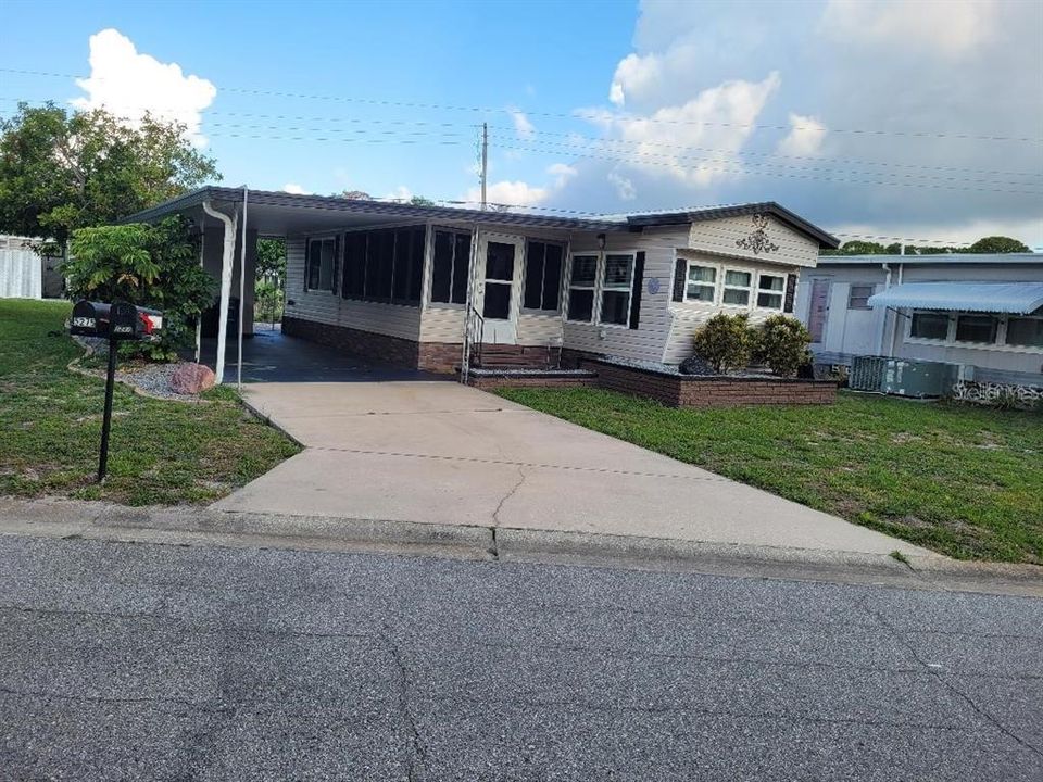 Recently Sold: $135,000 (2 beds, 1 baths, 460 Square Feet)