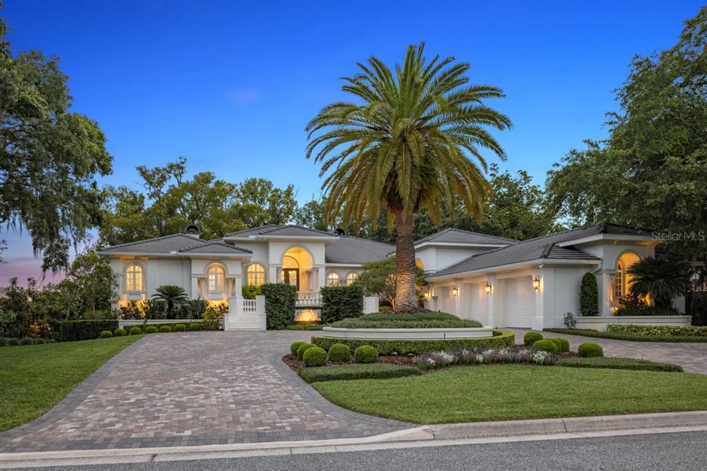 Recently Sold: $5,400,000 (4 beds, 4 baths, 6553 Square Feet)