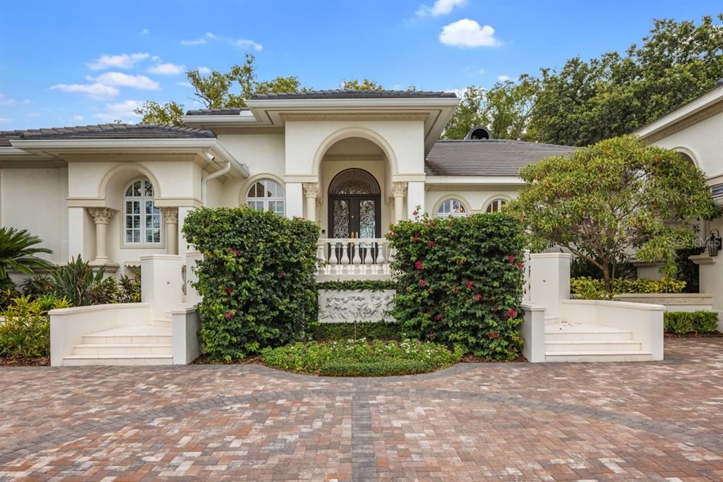 Recently Sold: $5,400,000 (4 beds, 4 baths, 6553 Square Feet)