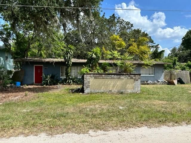 Recently Sold: $480,000 (3 beds, 2 baths, 1438 Square Feet)