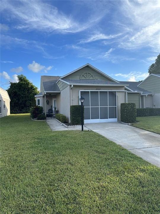 Recently Sold: $239,000 (2 beds, 2 baths, 1138 Square Feet)