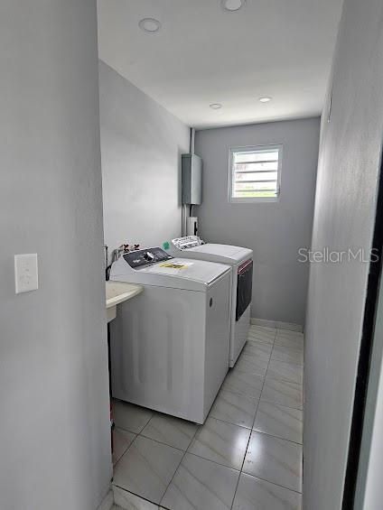 Activo con contrato: $485,000 (7 camas, 4 baños, 2749 Pies cuadrados)